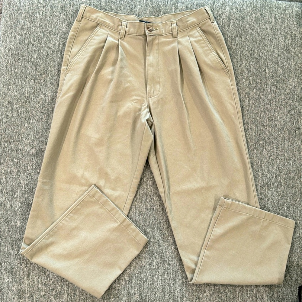 George Pleated Front Pants. Size 32x30. Excellent Condition